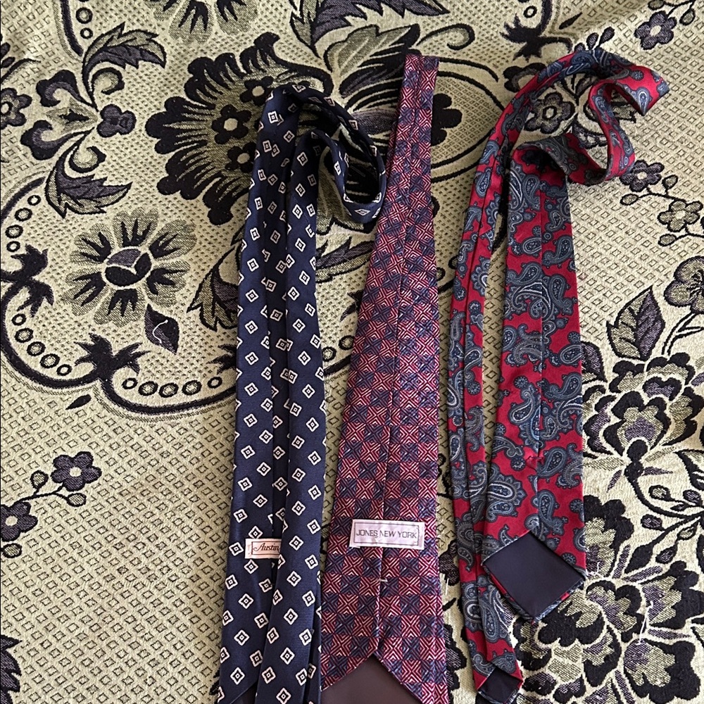 Jones New York Men's Tie Set - Navy, Red, Multicolor